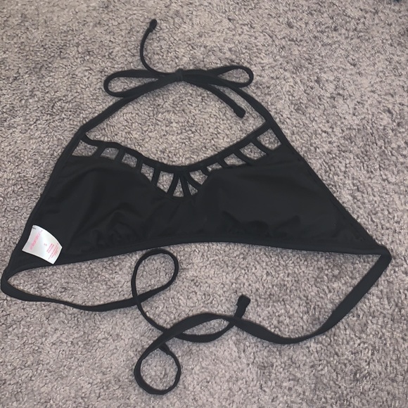 Target swim suit top - Picture 3 of 4